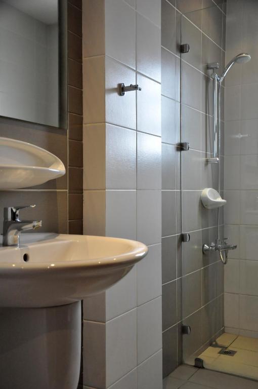 Granada Suites Hotel Amman Phòng bức ảnh