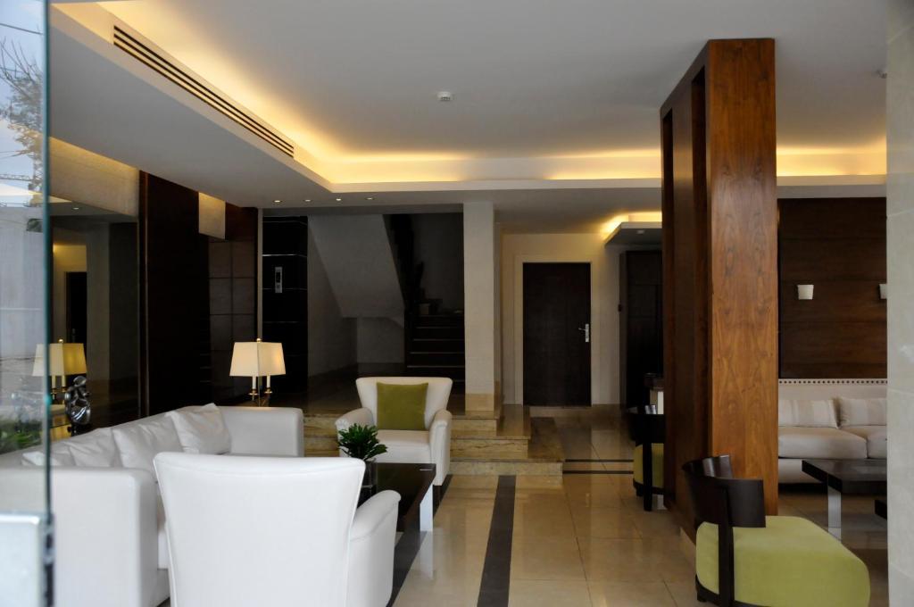Granada Suites Hotel Amman Ngoại thất bức ảnh