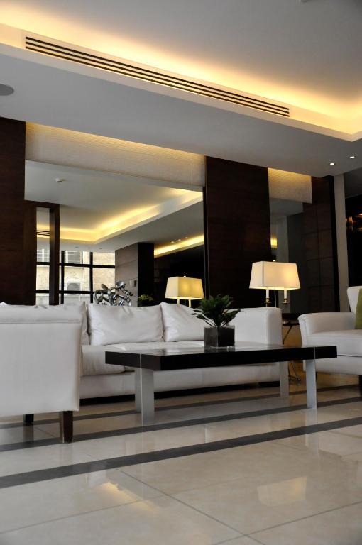 Granada Suites Hotel Amman Ngoại thất bức ảnh